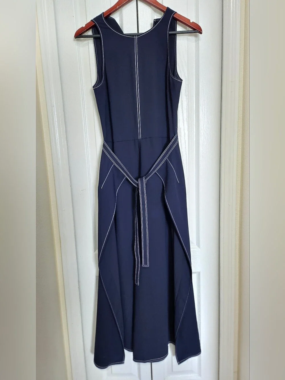 Joie Navy Blue Contrast Stitch Sleeveless Jumpsuit Tie Waist Women's Size 2.